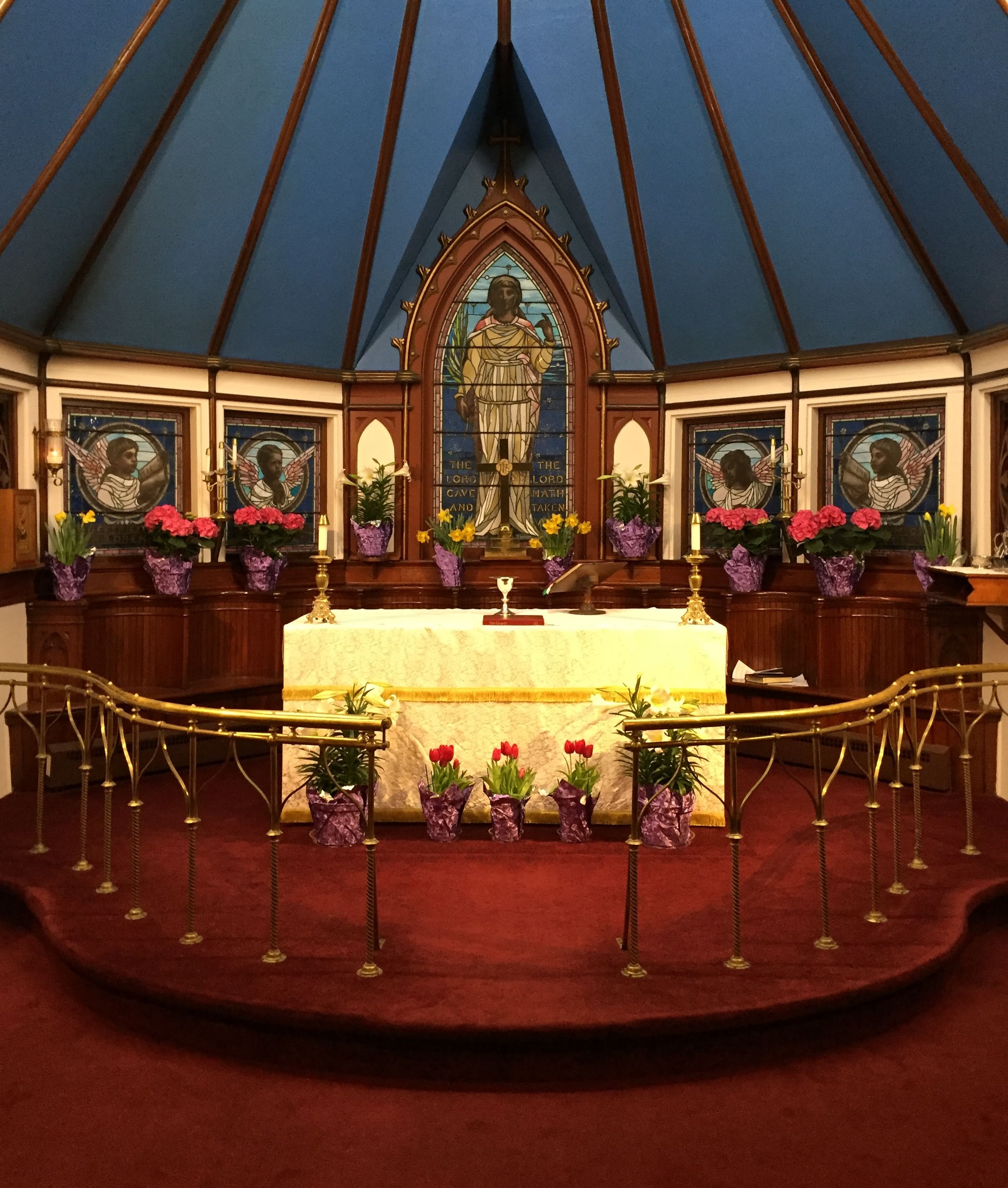 altar- Easter 2021